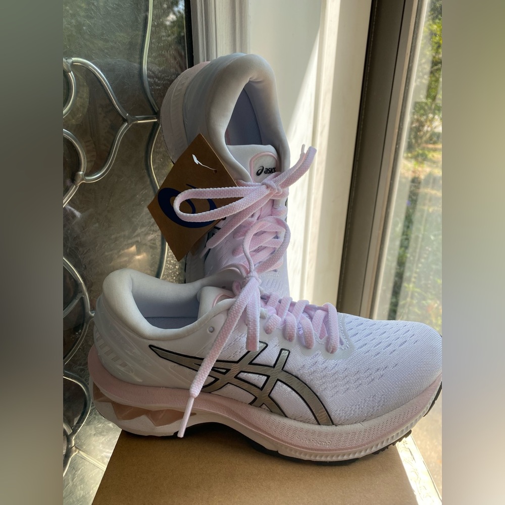 🆕 NIB ASICS Kayano 27 Women’s Size 5 ✨ - Picture 8 of 9